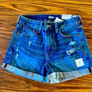 NWT. Old Navy O.G. Shorts. Size 6. 3 inch inseam. High rise. Brand new.